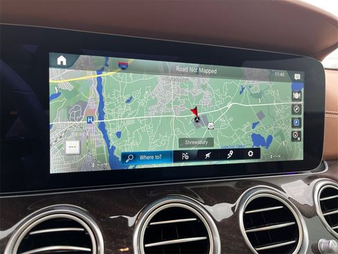 Certified 2021 Mercedes-Benz E 350 4MATIC Sedan image 23