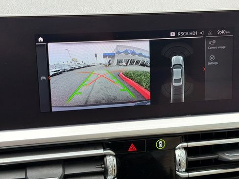 Used 2021 BMW 330i Sedan w/ Convenience Package image 25