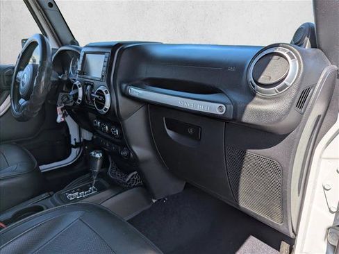 Used 2014 Jeep Wrangler Unlimited Rubicon w/ Max Tow Package image 25