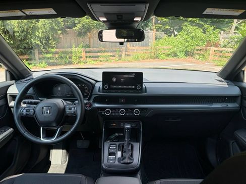 Used 2024 Honda CR-V Sport image 15