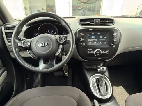 Used 2019 Kia Soul w/ Convenience Package FWD image 20