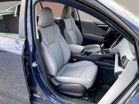 Used 2025 Subaru Legacy Premium image 7