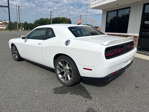 Used 2022 Dodge Challenger GT RWD image 6