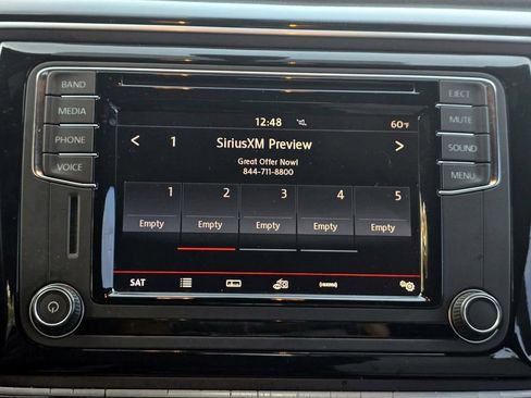 Used 2017 Volkswagen Beetle 1.8T SE image 14