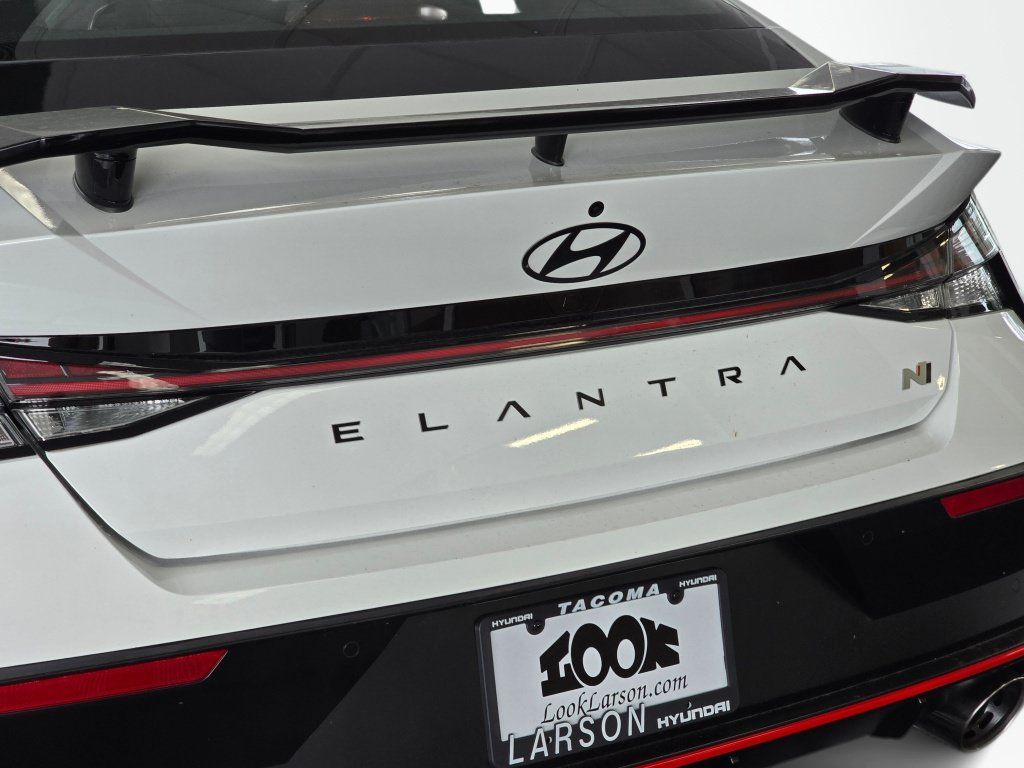 New 2026 Hyundai Elantra N FWD image 13
