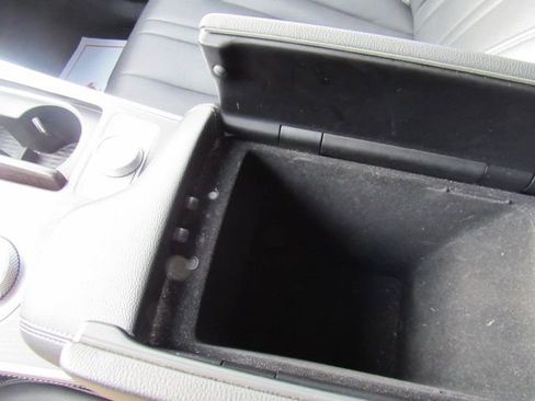 Used 2024 Genesis GV80 2.5T image 47