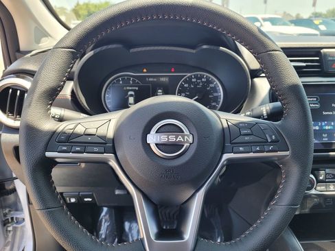 New 2025 Nissan Versa SR w/ Trunk Package image 12