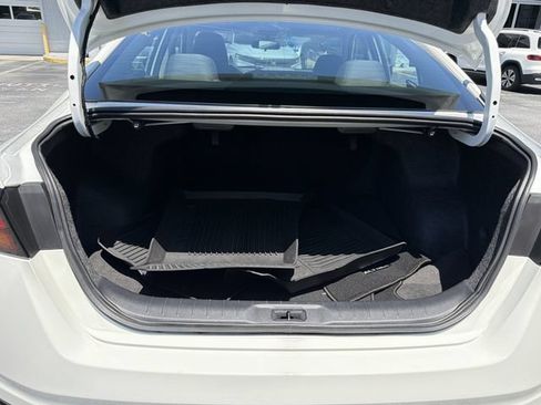Used 2025 Nissan Altima 2.5 S FWD image 29
