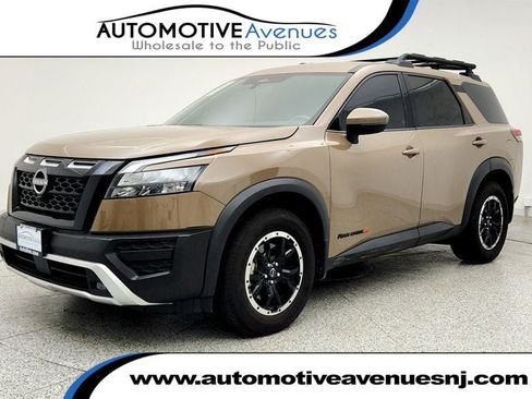 Used 2024 Nissan Pathfinder Rock Creek AWD/4WD image 1