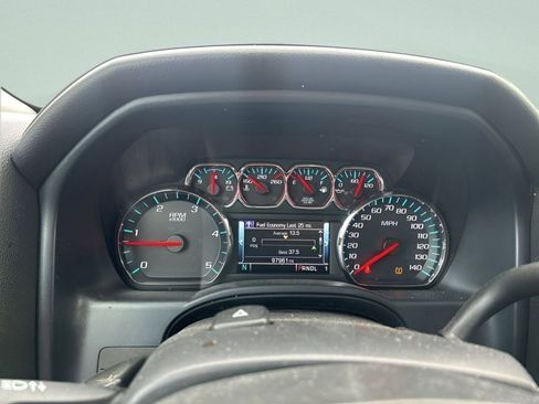 Used 2018 GMC Sierra 2500 SLT w/ Duramax Plus Package AWD/4WD image 14