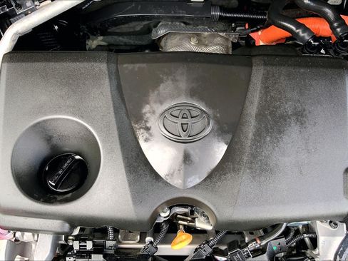 Certified 2024 Toyota RAV4 XLE w/ Convenience Package AWD/4WD image 32