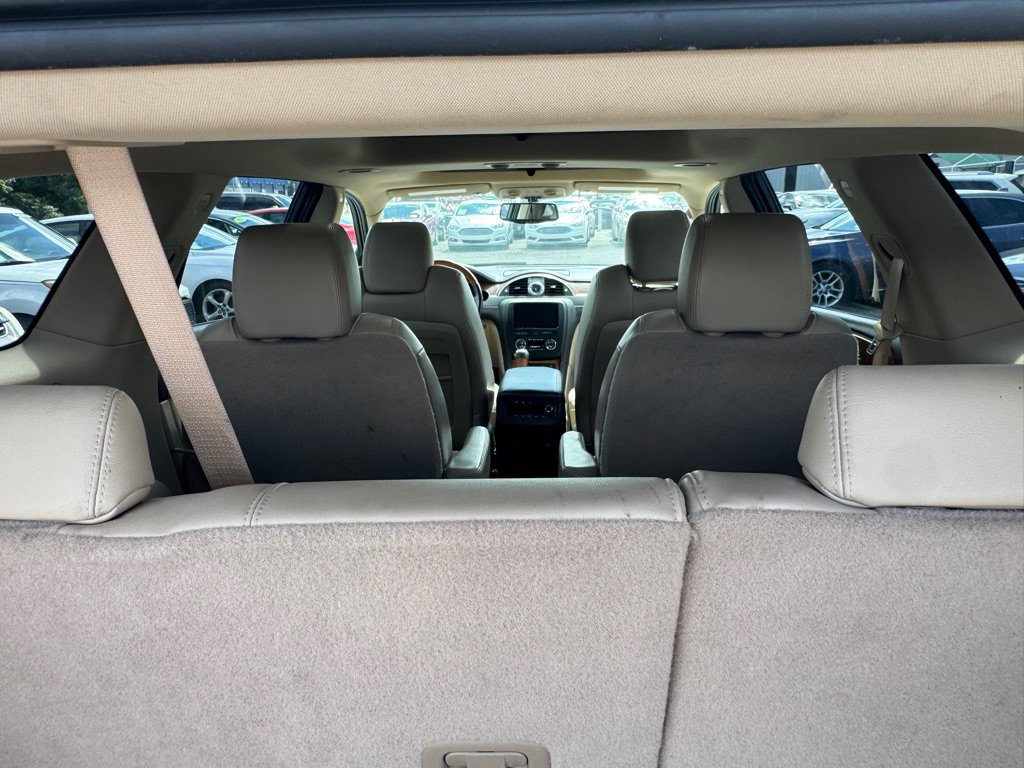Used 2011 Buick Enclave CXL FWD image 13