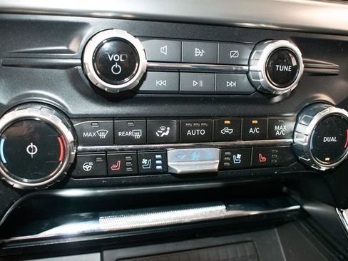 Used 2023 Ford F150 Lariat w/ Equipment Group 502A High AWD/4WD image 29
