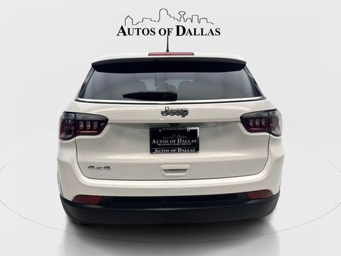 Used 2025 Jeep Compass Sport AWD/4WD image 7