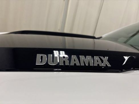Used 2025 Chevrolet Silverado 1500 ZR2 w/ Technology Package AWD/4WD image 15