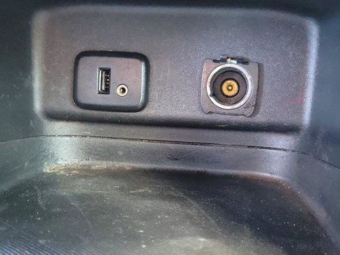 Used 2018 Chevrolet Equinox LS FWD image 28