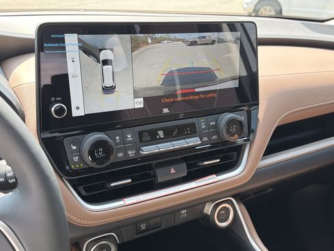 New 2026 Toyota Grand Highlander Platinum image 30