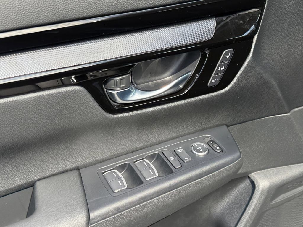 Used 2026 Honda CR-V Sport Touring image 14