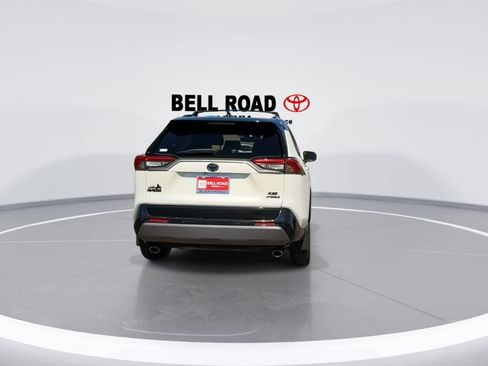 Used 2020 Toyota RAV4 XSE image 3