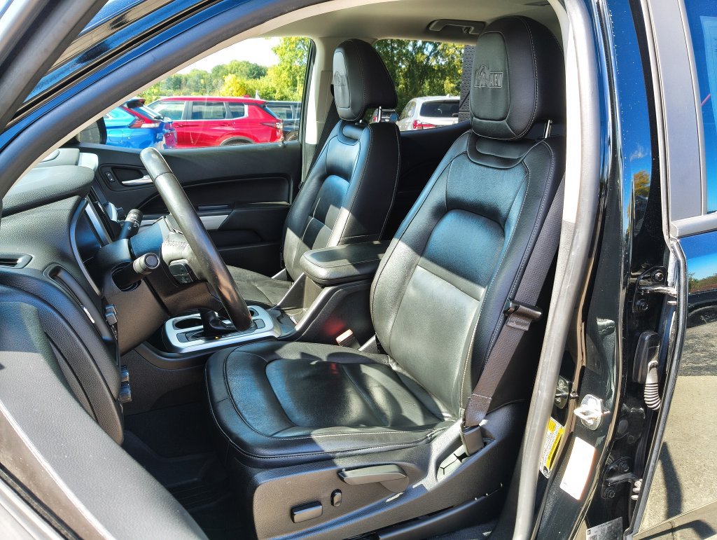 Used 2019 Chevrolet Colorado ZR2 w/ Colorado ZR2 Bison Edition AWD/4WD image 2