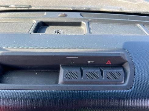 Used 2023 Ford Bronco Outer Banks image 15