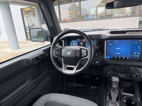 Certified 2025 Ford Bronco Big Bend image 12