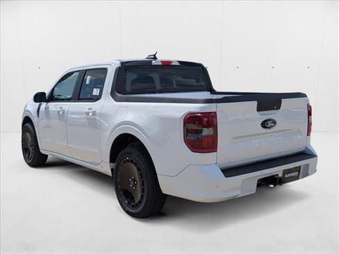 New 2025 Ford Maverick Lobo AWD/4WD image 7