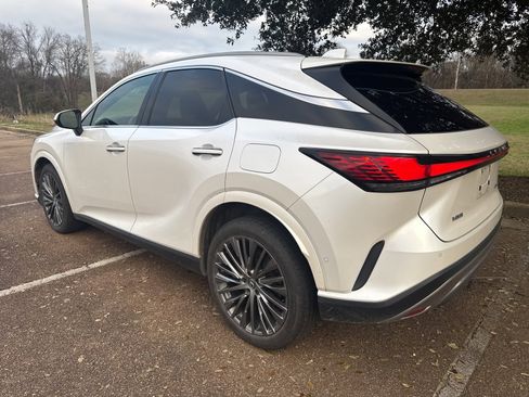 Certified 2024 Lexus RX 350 FWD w/ Convenience Package image 5