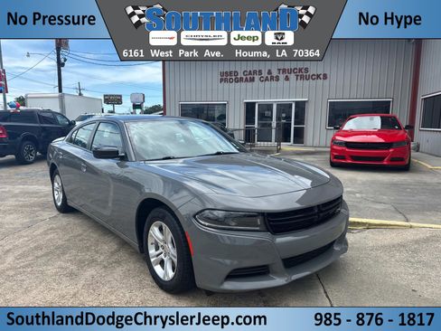 Certified 2023 Dodge Charger SXT image 1