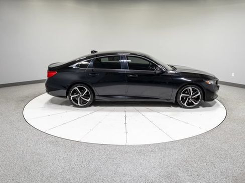 Used 2021 Honda Accord Sport image 6