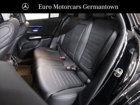Used 2026 Mercedes-Benz GLC 300 4MATIC image 53