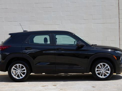 Used 2026 Chevrolet TrailBlazer LS FWD image 48