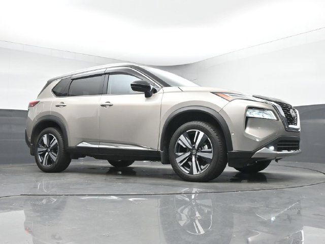 Used 2021 Nissan Rogue Platinum FWD image 32