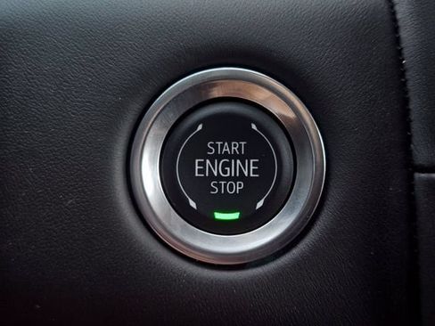 Used 2024 GMC Yukon Denali Ultimate AWD/4WD image 20