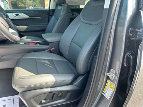 New 2026 Ford Explorer Active w/ Active Comfort Package AWD/4WD image 11