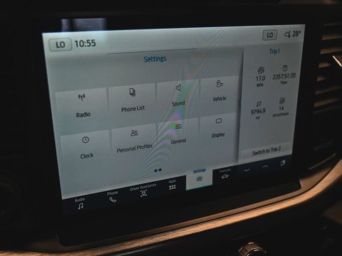 Used 2022 Ford F150 Lariat AWD/4WD image 18