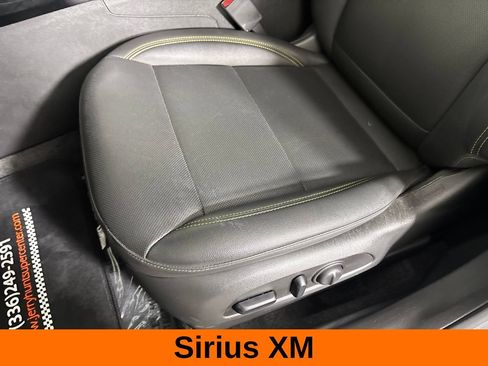 Used 2026 Chevrolet Trax ACTIV w/ Sunroof Package FWD image 14