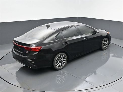 Used 2019 Kia Forte S image 18