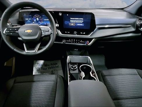 New 2026 Chevrolet Equinox LT image 5