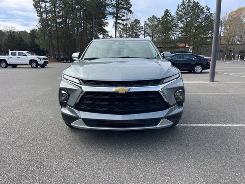 Used 2025 Chevrolet Blazer LT AWD/4WD image 4