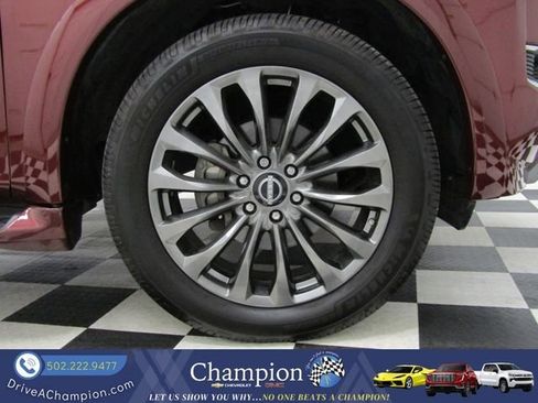 Used 2023 Nissan Armada Platinum w/ Captain's Chairs Package AWD/4WD image 3