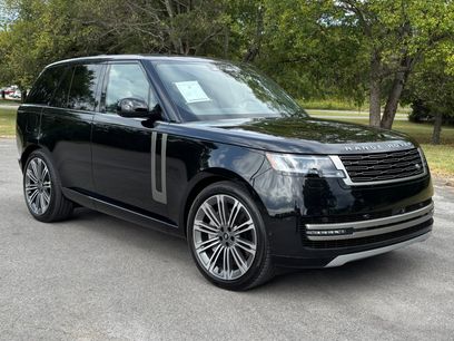 Used 2025 Land Rover Range Rover SE