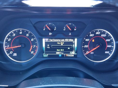 Used 2018 Chevrolet Camaro LT w/ RS Package RWD image 16