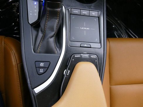 Used 2021 Lexus UX 250h w/ Premium Package image 21