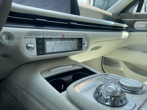 New 2026 Genesis G90 3.5T image 16