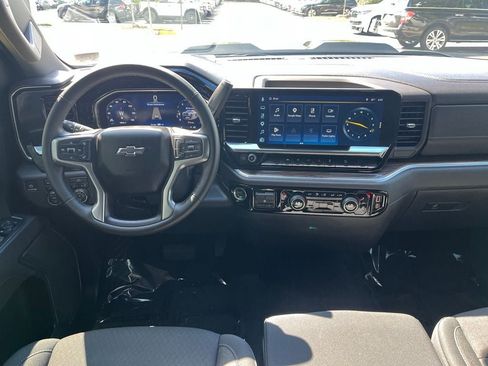 Used 2026 Chevrolet Silverado 1500 LT Trail Boss w/ Protection Package AWD/4WD image 8