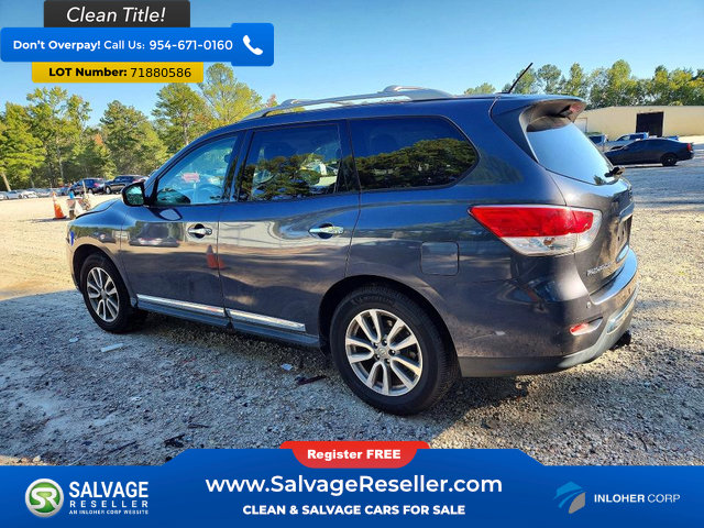 Used 2014 Nissan Pathfinder SL FWD image 3
