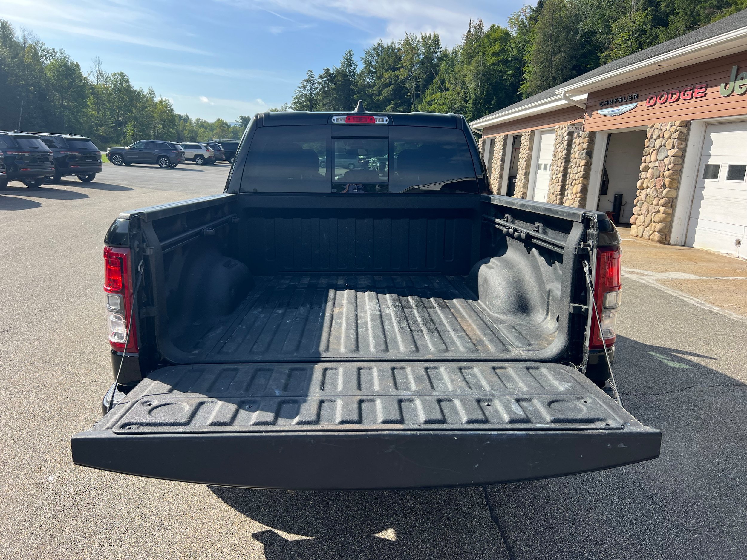 Used 2024 RAM 1500 Big Horn AWD/4WD image 21