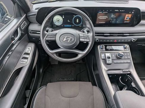 Used 2025 Hyundai Palisade Calligraphy AWD/4WD image 14