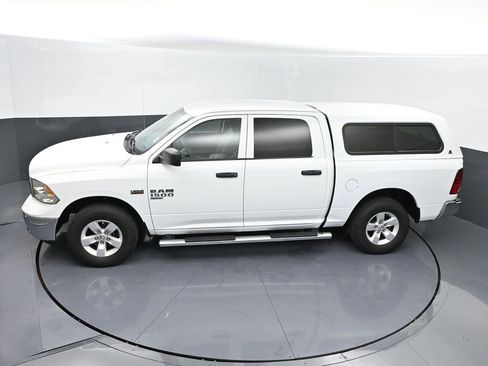 Used 2020 RAM 1500 Tradesman w/ Chrome Appearance Group image 38